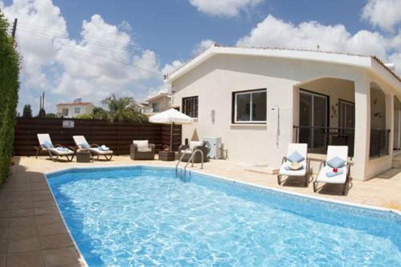 Bungalow Mikaella By Ezoria Villas Bahía de Coral Exterior foto